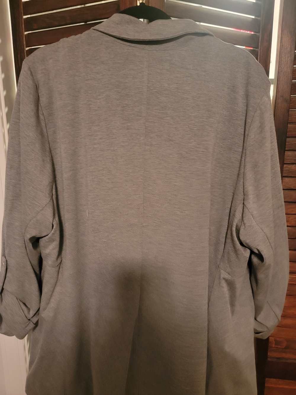 Gray Women’s Lightweight Longline Top